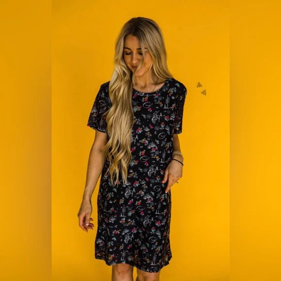 Western Wink Dress - Picture 5 of 8